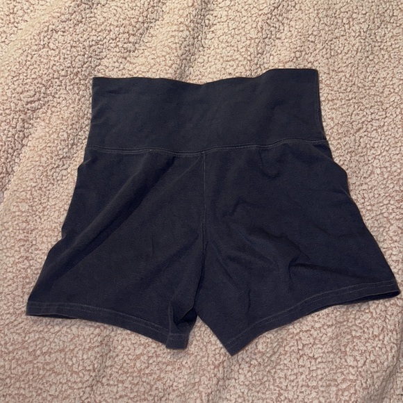 Brandy Melville Black High Waist Shorts - Picture 7 of 7